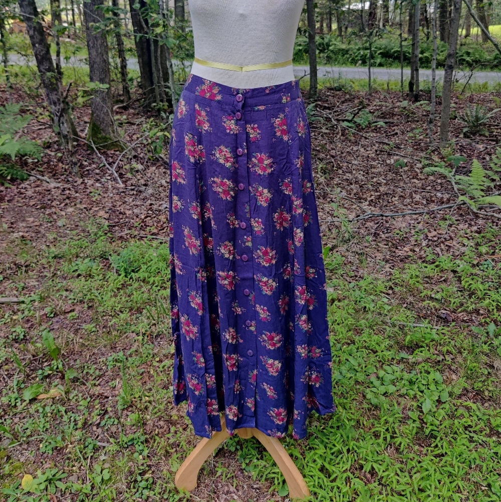 90s Grunge Dark Floral Maxi Skirt M Sag Harbor Blue Roses Button Front Cottage